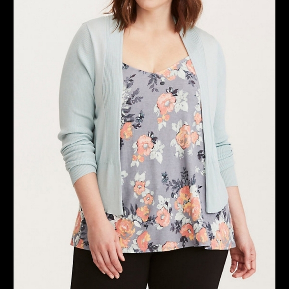 torrid Sweaters - Torrid  Ribbed Open Knit Cropped Cardigan size 3